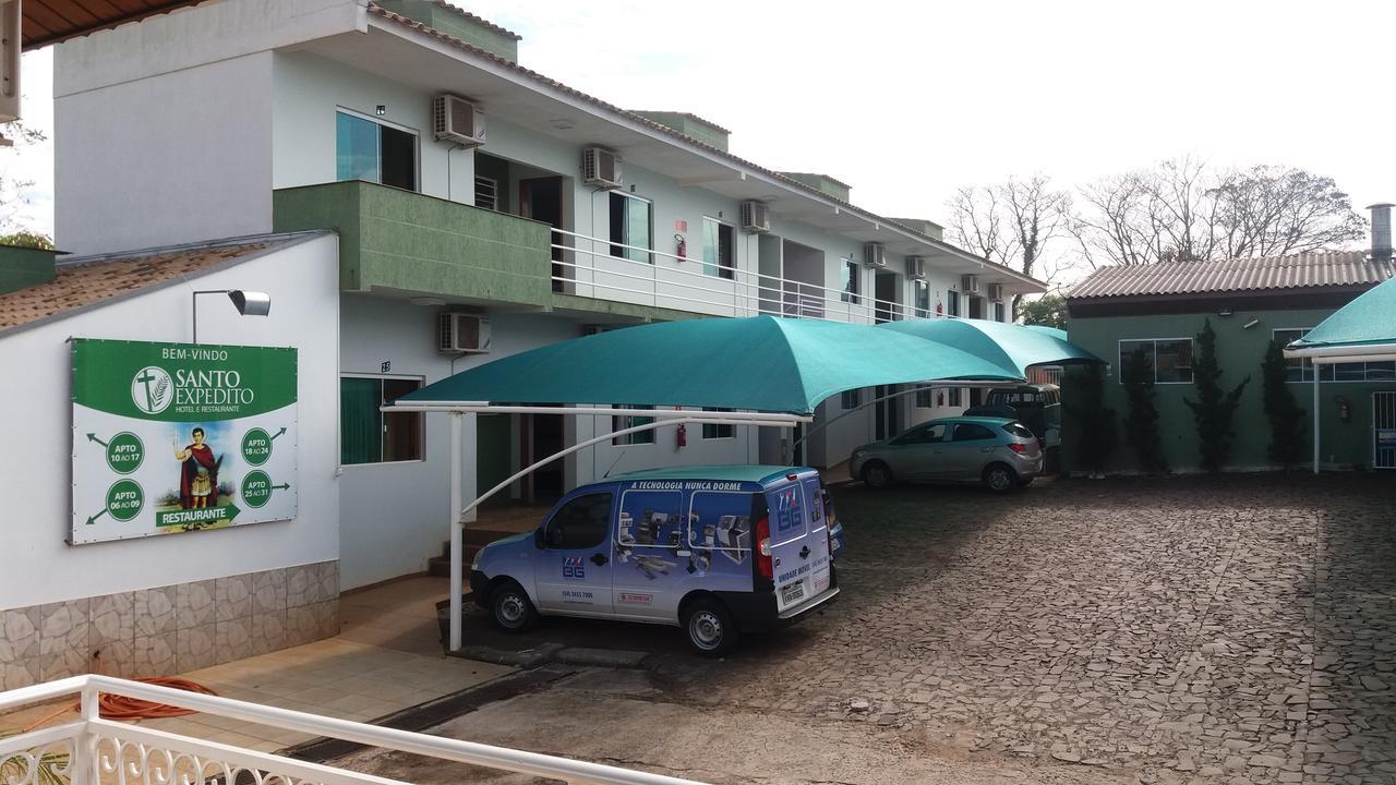 Hotel Santo Expedito イジュイー エクステリア 写真